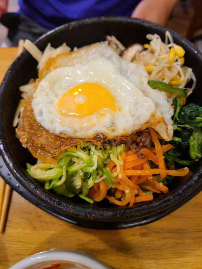 全州拌饭(昌盛店)-"延边口碑很不错的拌饭店,店面不大但是干净.