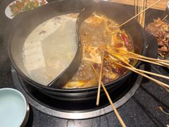 -明何记涮牛肚(品牌首店隋唐植物园南门古城路店)