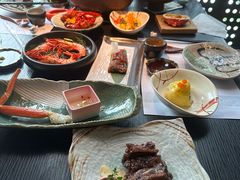 -花潮料理艺食馆(成都万象城店)