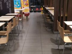 大堂-麦当劳(国际社区店)