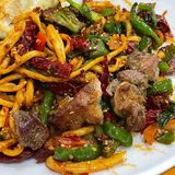 郑州最绝的新疆干煸炒面 不容错过～