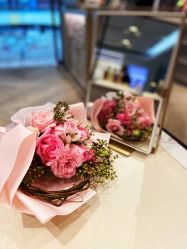 -法国娇兰精品店