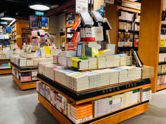 -西西弗书店&矢量咖啡(凯德MALL店)