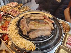 -胡悦里韩式烤肉(芝罘万达广场店)
