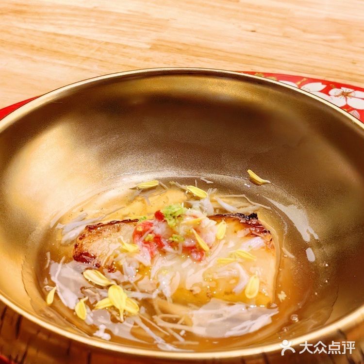心动不如行动!带你领略Omakase料理的绝妙美味!🍣
