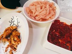 -大龙燚火锅(天安云谷店)