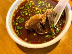 清炖牛肉汤-台北楚楚园馅饼粥(虹桥南丰城店)