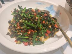 -钟掌勺忘不了地道湘菜(新天地假日广场店)