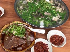 -小杨翘脚牛肉