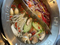 -大芊金重庆串串火锅(南京路店)