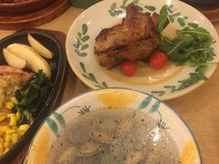 -萨莉亚意式餐厅(特力时尚汇店)