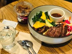 煎牛肉能量Bowl-Wagas沃歌斯(枫蓝国际店)