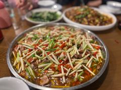 -邱金小炒·30 年盐帮江湖菜(自贡店)