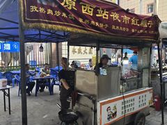 -红帽子炒饭(南关民族风味一条街店)