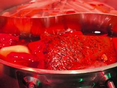 -唯爱KTV聚会餐厅(仙林东城汇店)