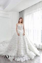 -艾朵婚纱