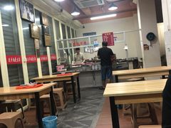 大堂-没牙伯花生汤店(老药洲店)