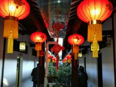 -唔呶喔哩酒家(生产街店)