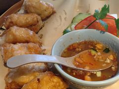 -大头虾越式风味餐厅(光明广场店)