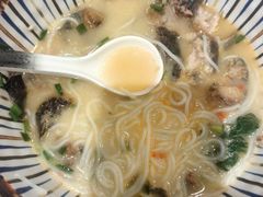 -鲜越鲜鱼粉(财富购物中心店)