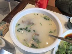 -梅利汴京烤鸭•开封豫菜地标店(东大街店)