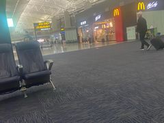 -广州白云国际机场