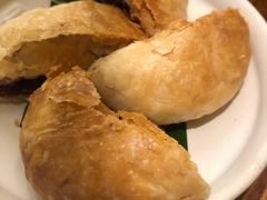 玫瑰鲜花饼-云海肴·汽锅鸡·云南菜(苏州中心店)