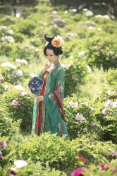 点击看大图 -九月鹰飞汉服摄影工作室