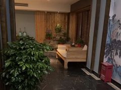 -中之润养生(都市路店)