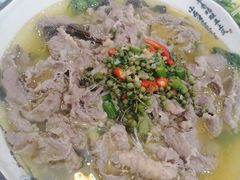-三江源美食城