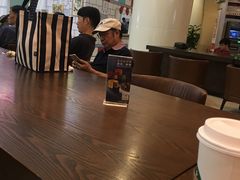 大堂-星巴克臻选(上海长风大悦城店)