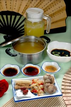 -钢管厂五区小郡肝串串香(奥克斯广场锦城万达店)