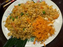 泰式菠萝炒饭-婉泰·特色小吃·舂鸡脚(告庄二店)