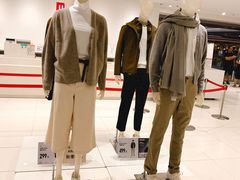 -优衣库(武汉国际广场店)