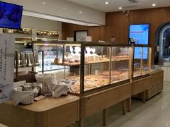 面包甜点陈列柜-石头先生的烤炉(济南领秀城贵和店)