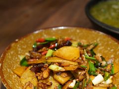 软哨土豆片-树厨地道黔菜(凯里韶山南路店)