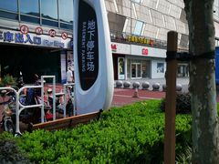 入口-万达广场-停车场