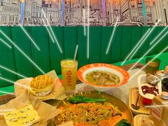 -七爷清汤腩·港式茶餐厅(世博店)