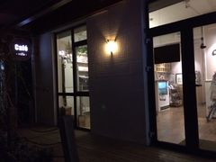 -Cafe Villa