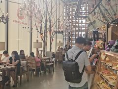 大堂-漫咖啡(银泰创意城店)