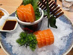 -连鹭海鲜·海肠捞饭·海胆饭(星海店)