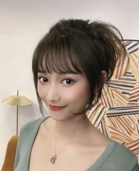 -变画·发型STUDIO