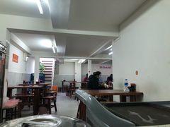大堂-宝瑞门钉肉饼店