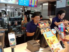 -麦当劳(金稻田路餐)