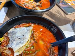 -渝和喵叔米线(南坪万达店)