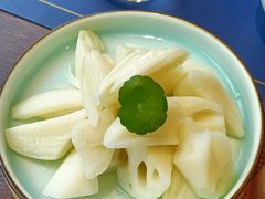-湖畔鲁菜·二十年老字号餐厅(大明湖店)