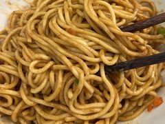 -王拐拐热干面·武汉三鲜豆皮(徐家汇店)