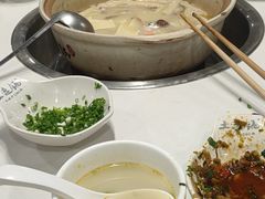 -土连锅·现熬养生汤锅(梁家巷店)