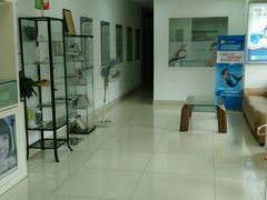 -海之声助听器 瑞士峰力直营中心(华麟大厦店)