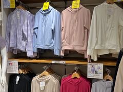 -优衣库(北京万柳华联购物中心店)